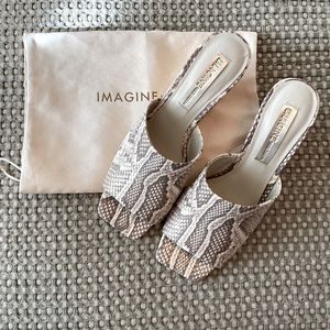 Imagine Vince Camaro Darah Wedge Sandal